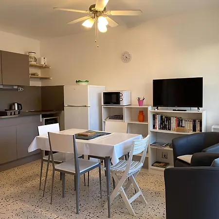 Apartamento T1 à Avec Climatisation Et Parking - Fr-1-553-284 Balaruc-les-Bains