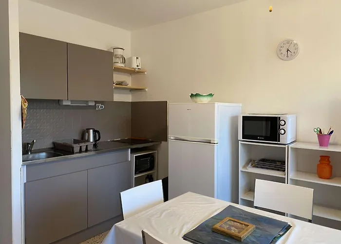 Apartamento T1 A Avec Climatisation Et Parking - Fr-1-553-284