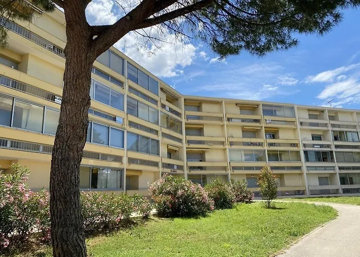 T1 A Avec Climatisation Et Parking - Fr-1-553-284 * Balaruc-les-Bains